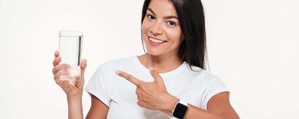 Revista_Lazos_de_la_gente_Bebes-bastante-cantidad-de-agua-durante-el-día