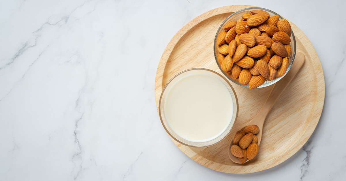 Aprende a preparar leche de almendras fácil y rápido