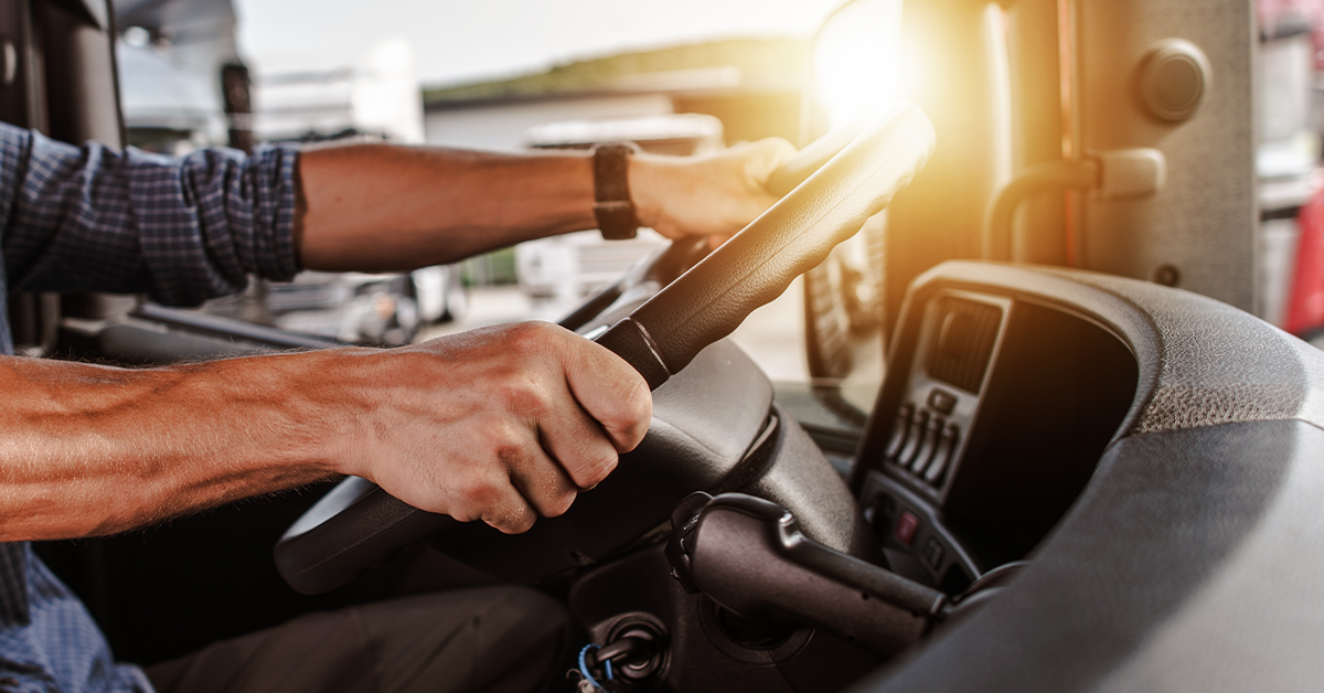 Esto es lo que debes evitar al momento de conducir en carretera