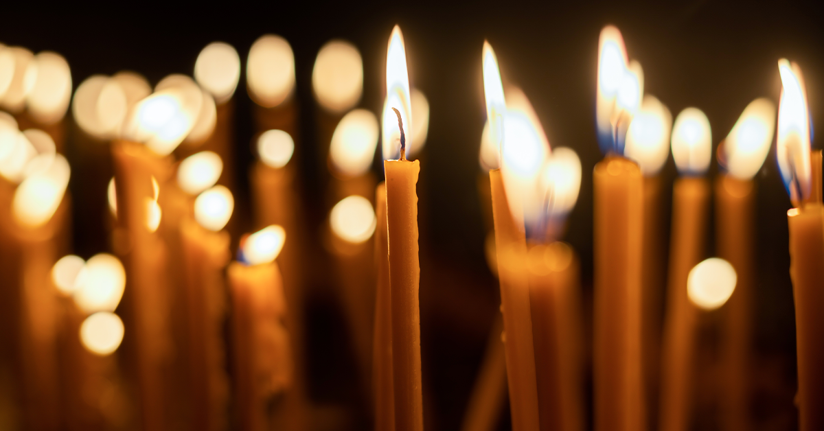 Día de las Velitas, ¿con qué color se representa a cada arcángel?