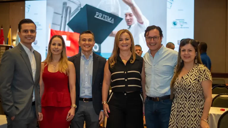 Valle del Cauca, primer departamento en certificar a estudiantes en procesos formativos duales inspirados en el modelo suizo